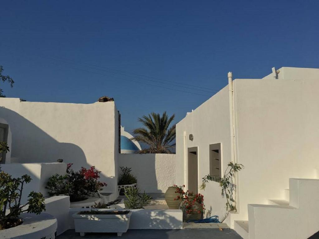 Palm Tree Hill Guest House Oía Exterior photo