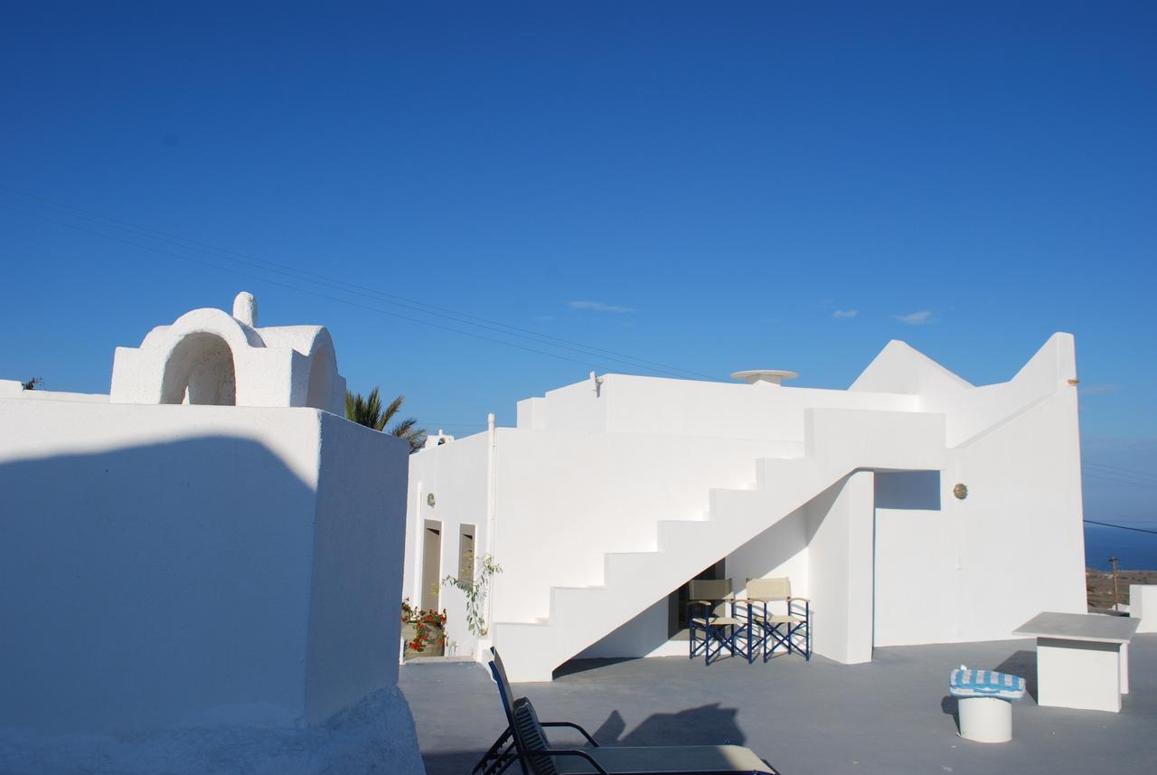 Palm Tree Hill Guest House Oía Exterior photo