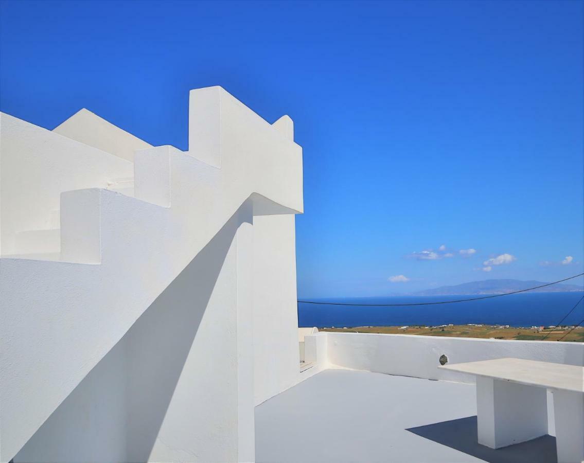 Palm Tree Hill Guest House Oía Exterior photo
